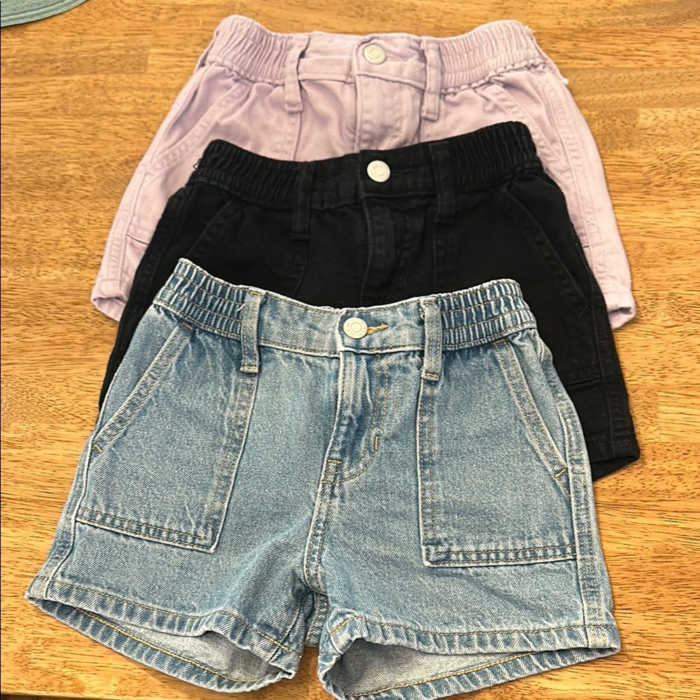 Old Navy Blue and Black Shorts Casual Style